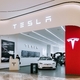 Pour écouler ses stocks, Tesla n'a d'autre choix que de baisser fortement le prix de ces véhicules